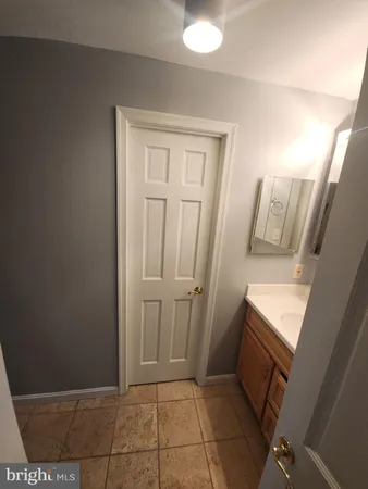 $2,400 | 1020 North Stafford Street, Unit 309, Arlington, VA 22203