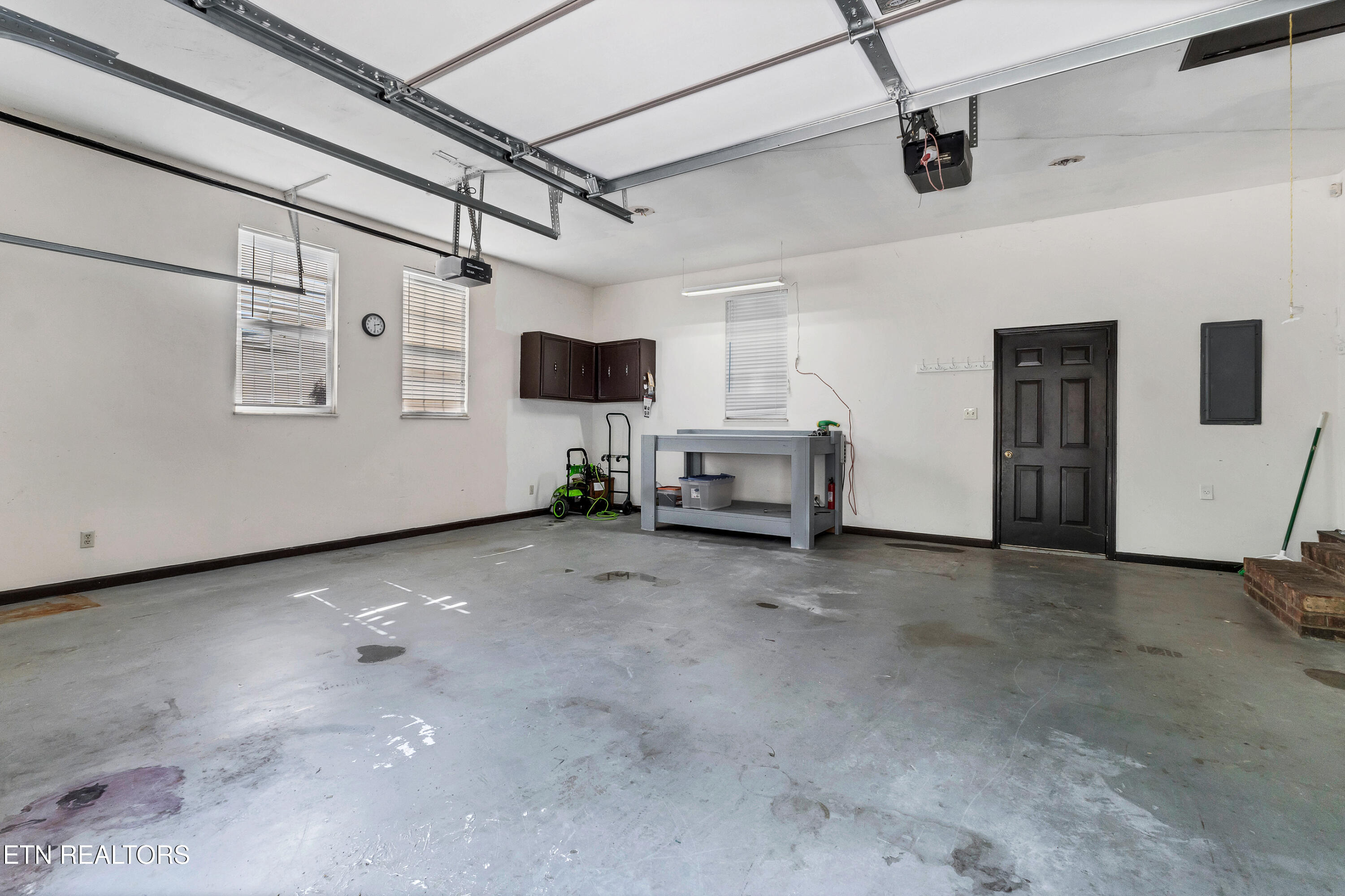 202 Candora Road Maryville, TN 37804 - Photo 40 of 47 Garage main level