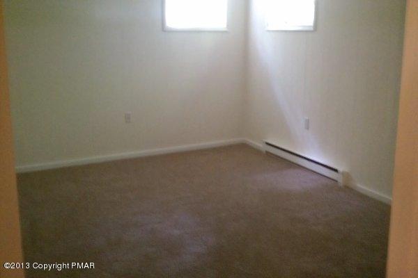 85 Huffman Circle Bushkill, PA 18324 - Photo 11 of 20 Bedroom #3