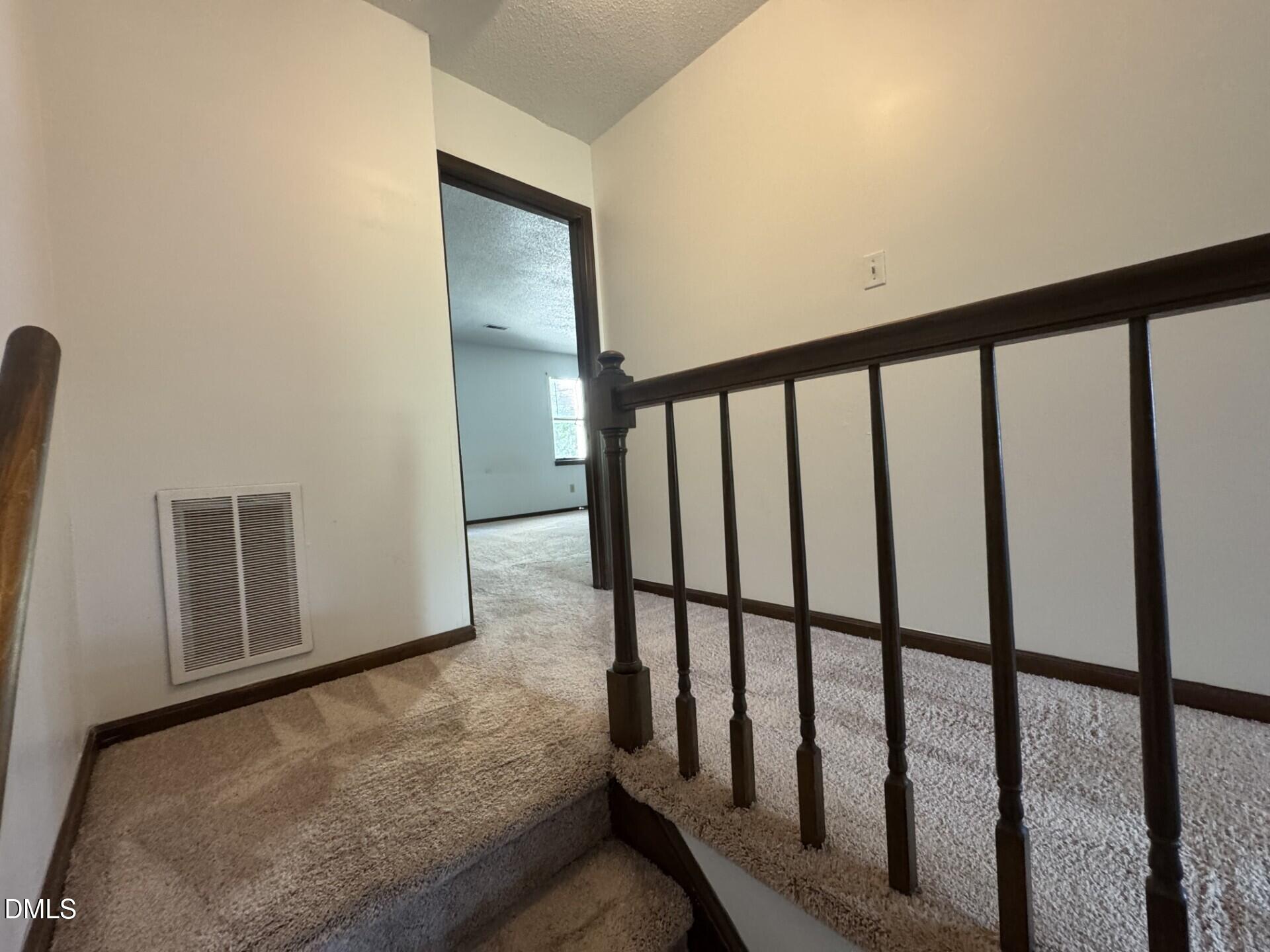5721 Pool Side Drive Raleigh, NC 27612 - Photo 10 of 20 ac1261c1-ebdb-4074-b0e0-9b744956c520