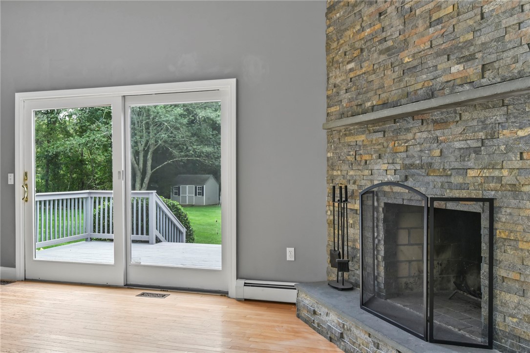 2360 Middle Road East Greenwich, RI 02818 - Photo 24 of 43