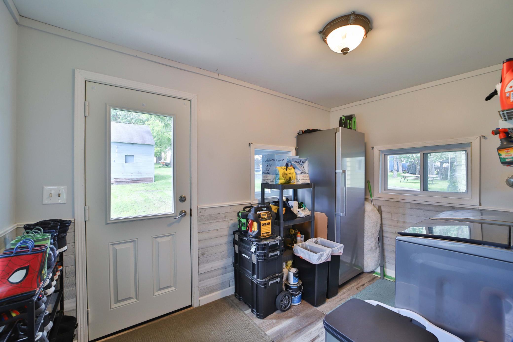 403 8th Street Northeast Staples, MN 56479 - Photo 31 of 41