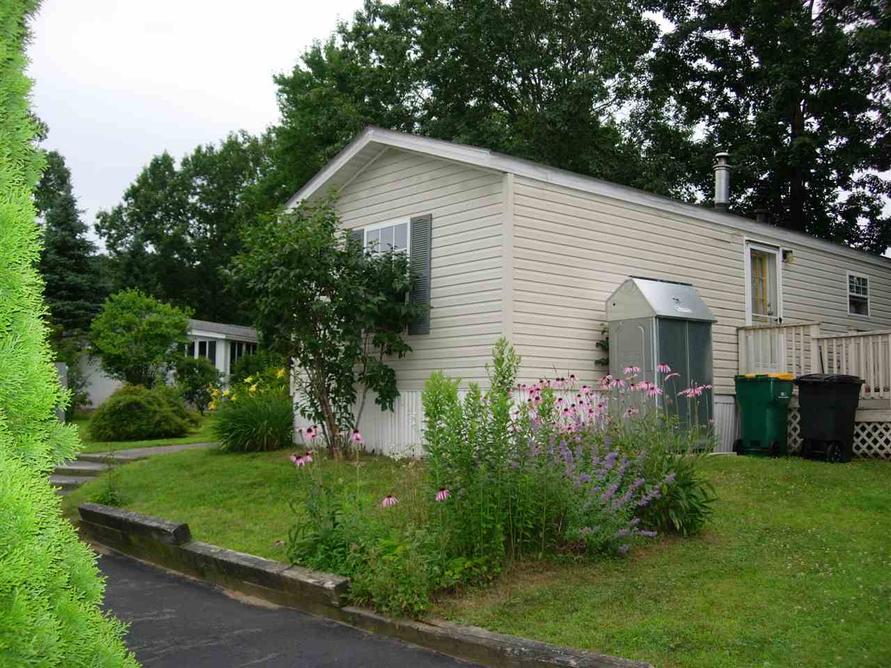 6 Easter Lane Rochester, NH 03867 - Photo 4 of 11