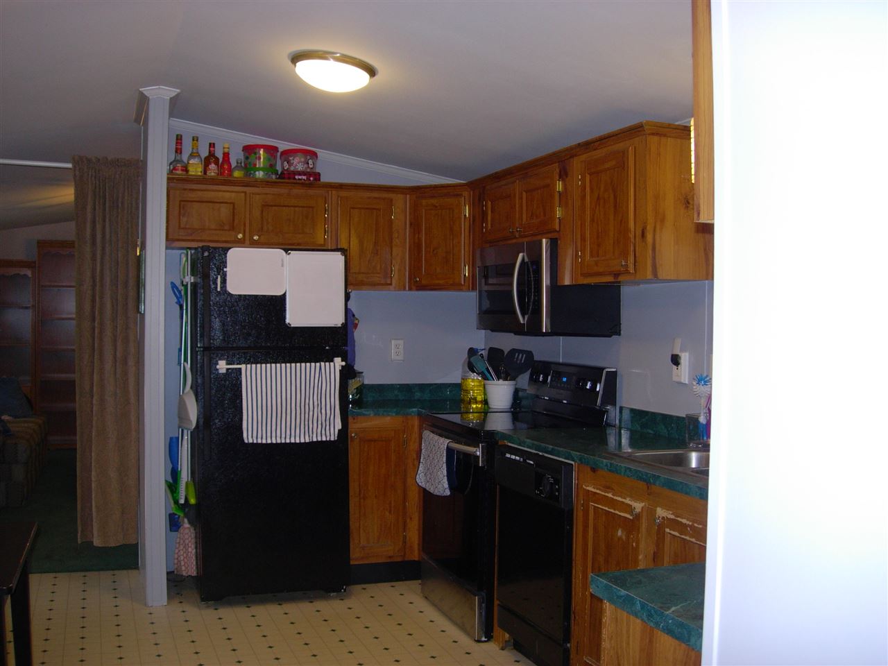 6 Easter Lane Rochester, NH 03867 - Photo 10 of 11