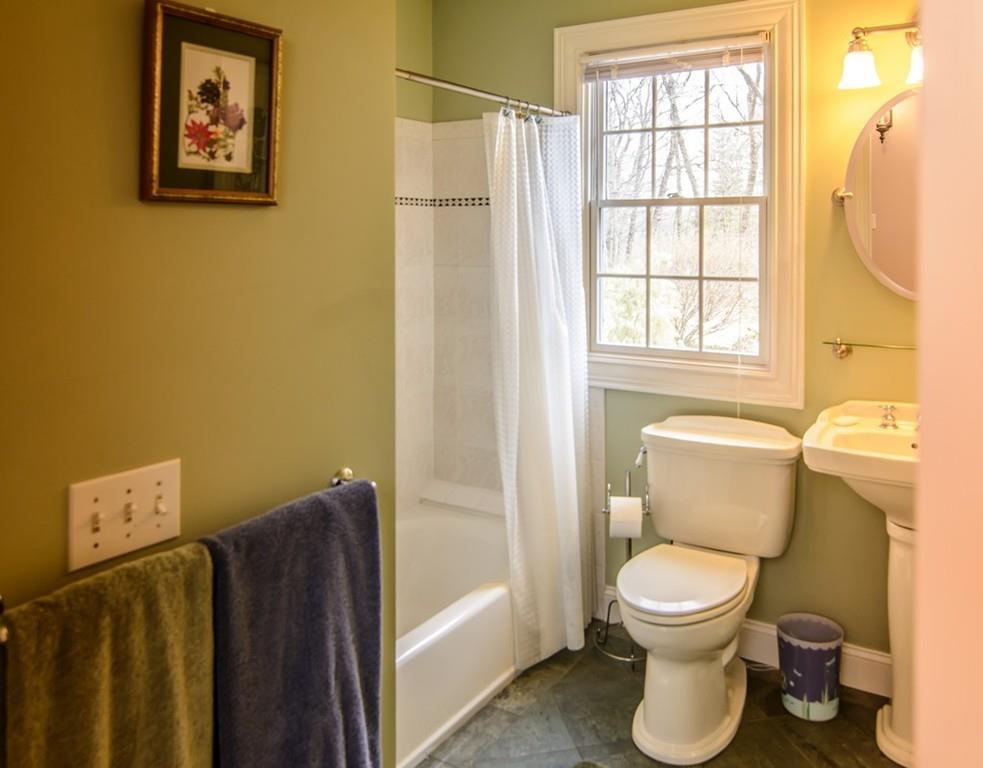 8 Gable Ridge Road Westborough, MA 01581 - Photo 20 of 30 Gallery Image 20