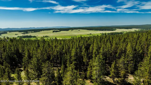 $5,750,000 | Hazelton Peak Ranch, Buffalo, WY 82834