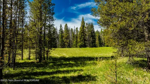 $5,750,000 | Hazelton Peak Ranch, Buffalo, WY 82834