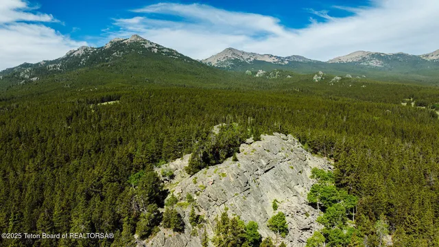 $5,750,000 | Hazelton Peak Ranch, Buffalo, WY 82834