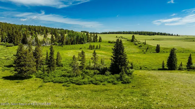$5,750,000 | Hazelton Peak Ranch, Buffalo, WY 82834