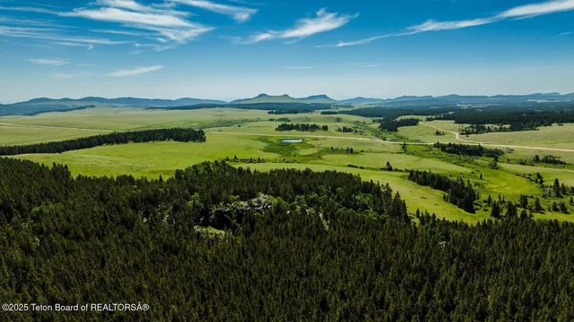 $5,750,000 | Hazelton Peak Ranch, Buffalo, WY 82834
