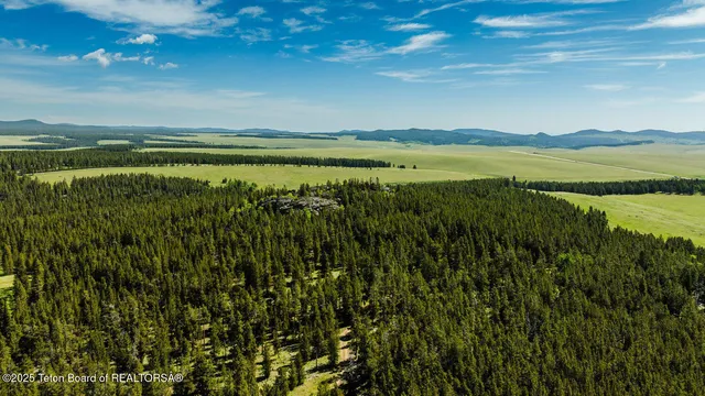 $5,750,000 | Hazelton Peak Ranch, Buffalo, WY 82834