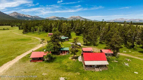 $5,750,000 | Hazelton Peak Ranch, Buffalo, WY 82834