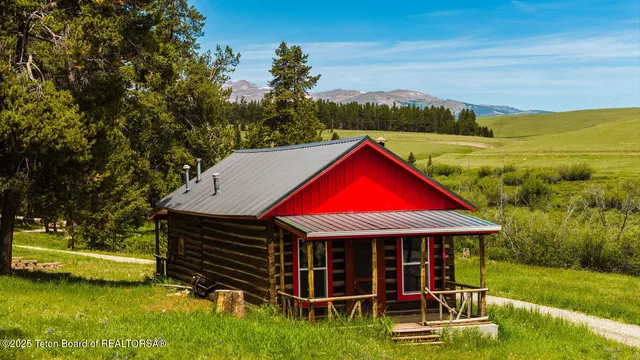 $5,750,000 | Hazelton Peak Ranch, Buffalo, WY 82834