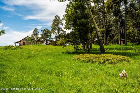 $5,750,000 | Hazelton Peak Ranch, Buffalo, WY 82834