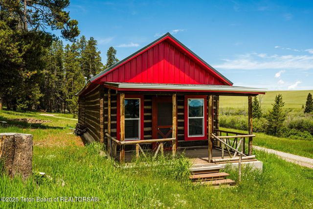 $5,750,000 | Hazelton Peak Ranch, Buffalo, WY 82834