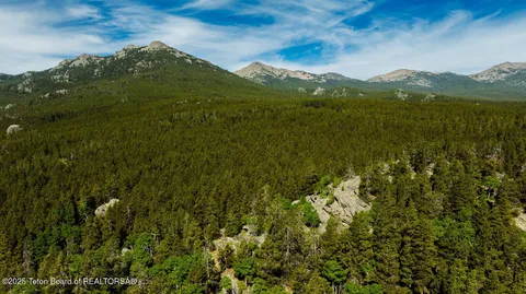 $5,750,000 | Hazelton Peak Ranch, Buffalo, WY 82834