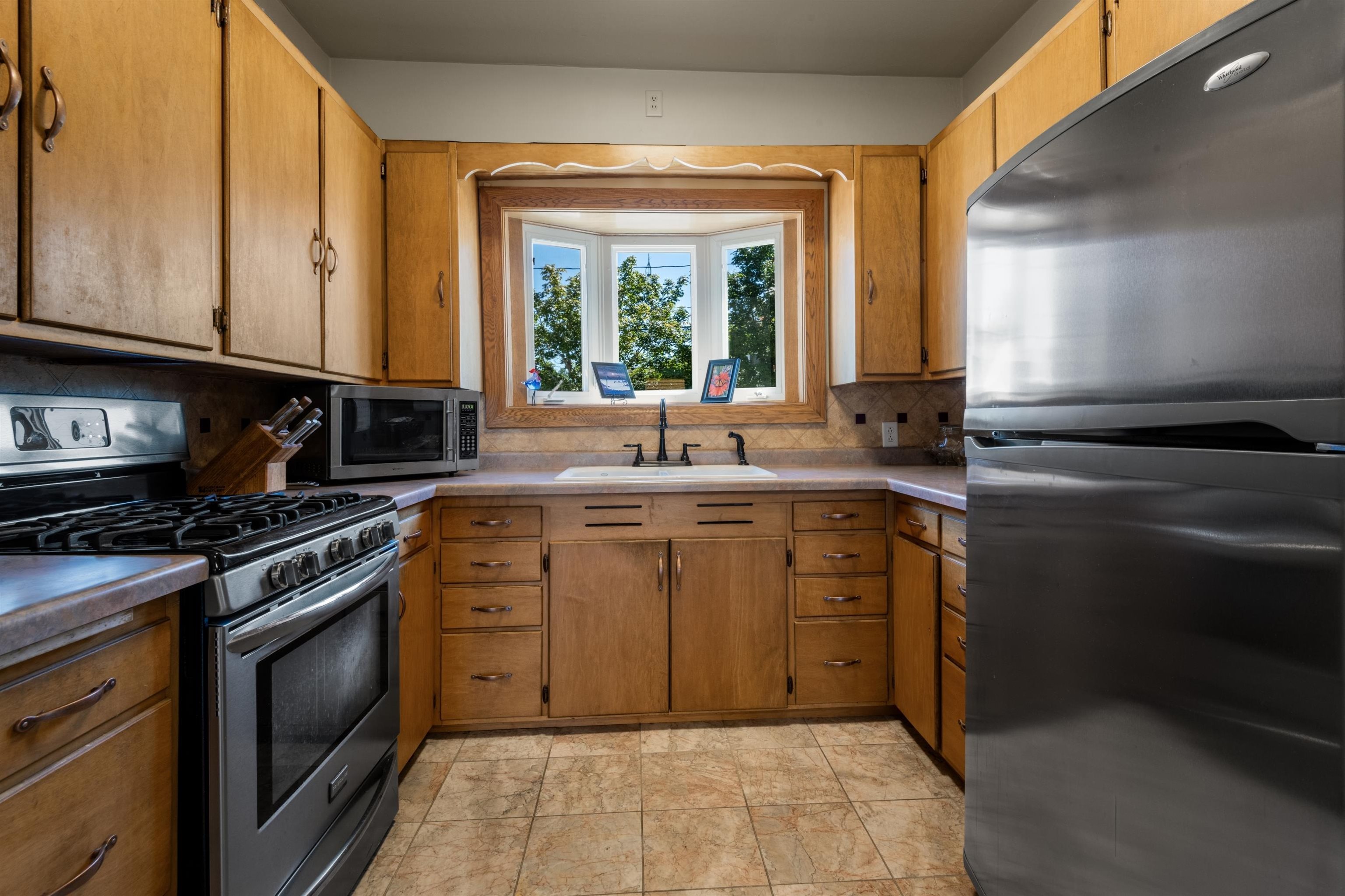 1102 16th Street Two Rivers, WI 54241 - Photo 17 of 33