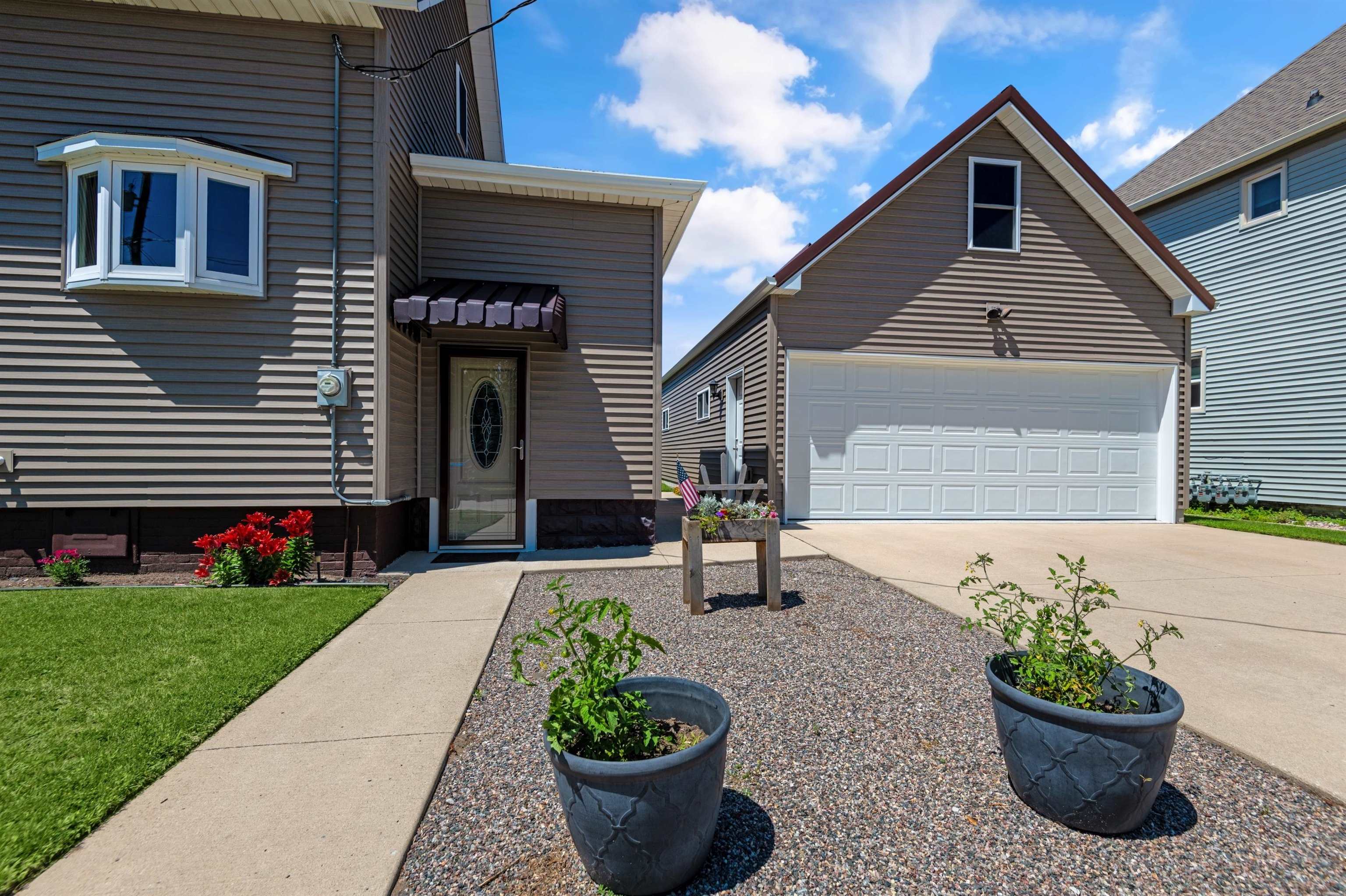 1102 16th Street Two Rivers, WI 54241 - Photo 32 of 33