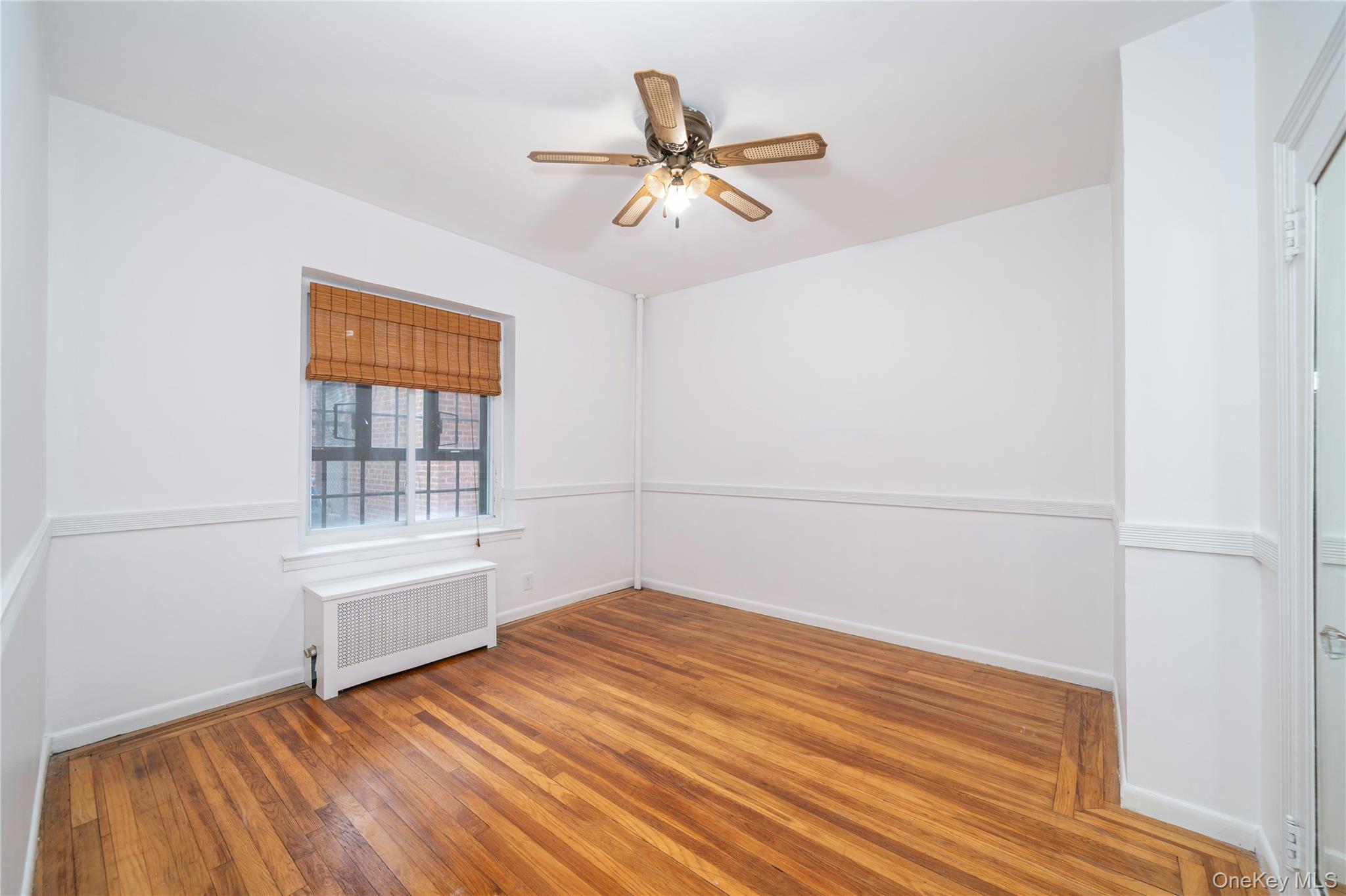 45 Pondfield Road West, Unit 1G Bronxville, NY 10708 - Photo 12 of 17 Bedroom