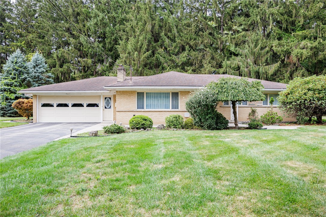 629 Lake Road Webster, NY 14580 - Photo 1 of 1