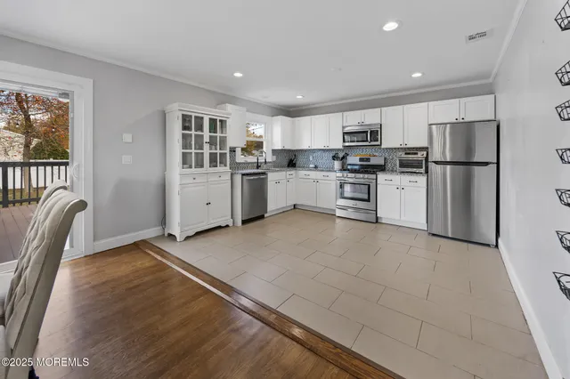 $495,000 | 802 East Hickory Drive, Lanoka Harbor, NJ 08734