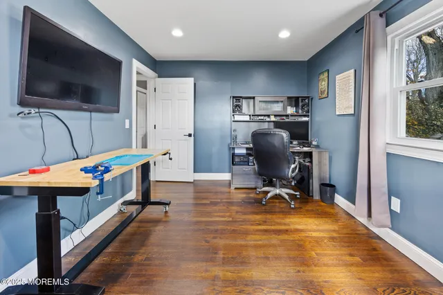 $495,000 | 802 East Hickory Drive, Lanoka Harbor, NJ 08734