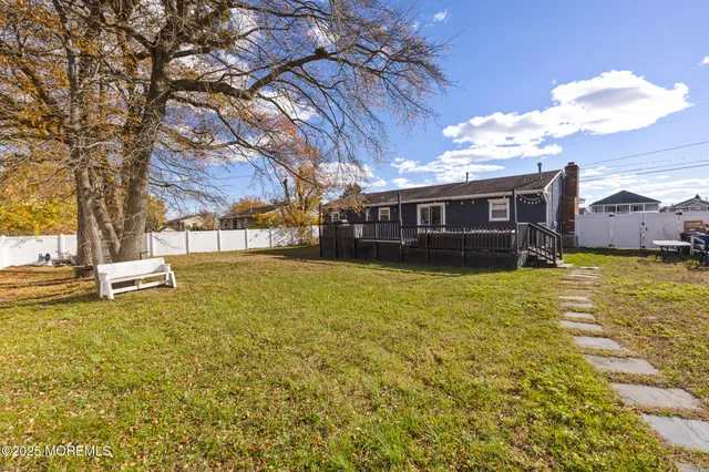 $495,000 | 802 East Hickory Drive, Lanoka Harbor, NJ 08734