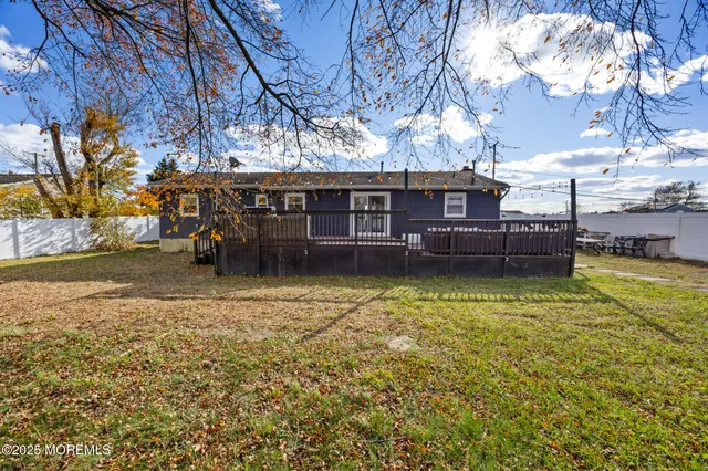 $495,000 | 802 East Hickory Drive, Lanoka Harbor, NJ 08734