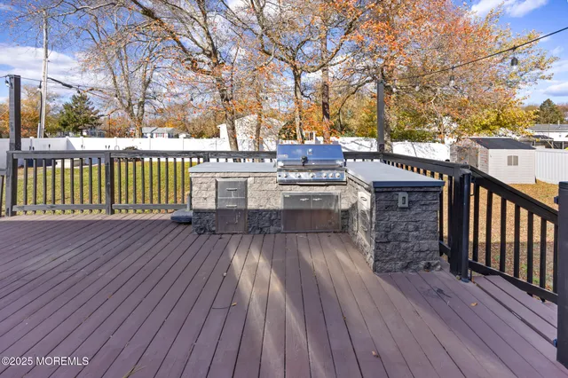 $495,000 | 802 East Hickory Drive, Lanoka Harbor, NJ 08734