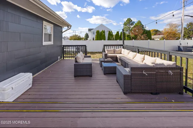 $495,000 | 802 East Hickory Drive, Lanoka Harbor, NJ 08734