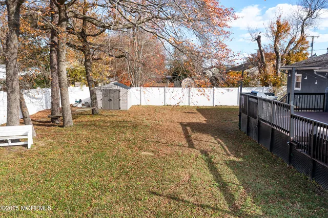 $495,000 | 802 East Hickory Drive, Lanoka Harbor, NJ 08734