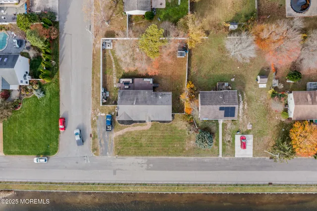 $495,000 | 802 East Hickory Drive, Lanoka Harbor, NJ 08734