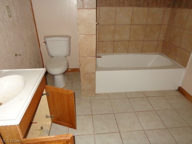 581 Howland Wilson Road Southeast Warren, OH 44484 - Photo 4 of 10 Gallery Image 4