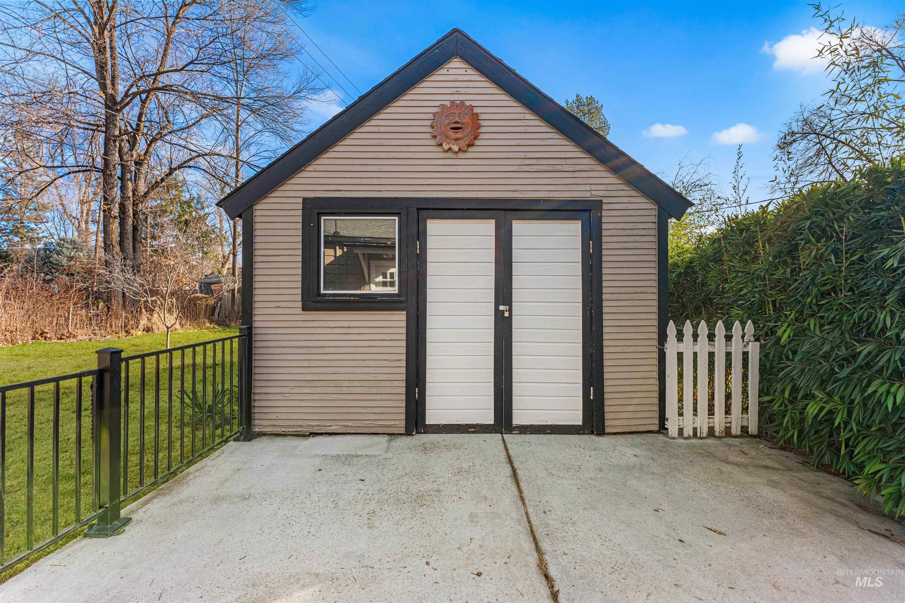 500 North Pacific Street Boise, ID 83706 - Photo 6 of 49 View of shed