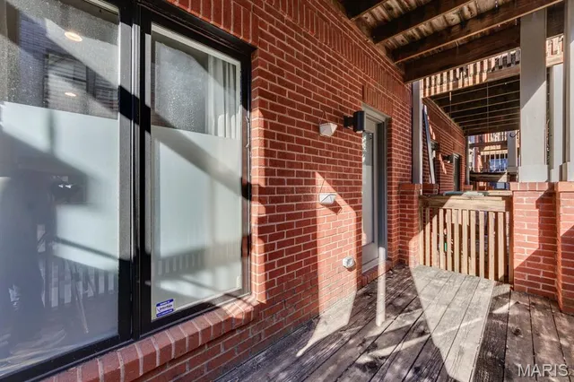 $275,000 | 4111 West Pine Boulevard, Unit 11, St. Louis, MO 63108