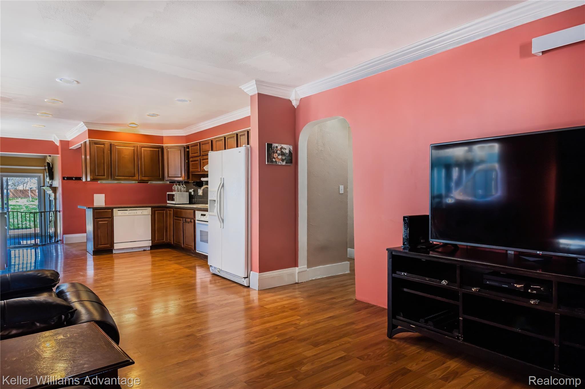 1309 Minnesota Road Troy, MI 48083 - Photo 18 of 37 DAVID _ TROY-17.jpg