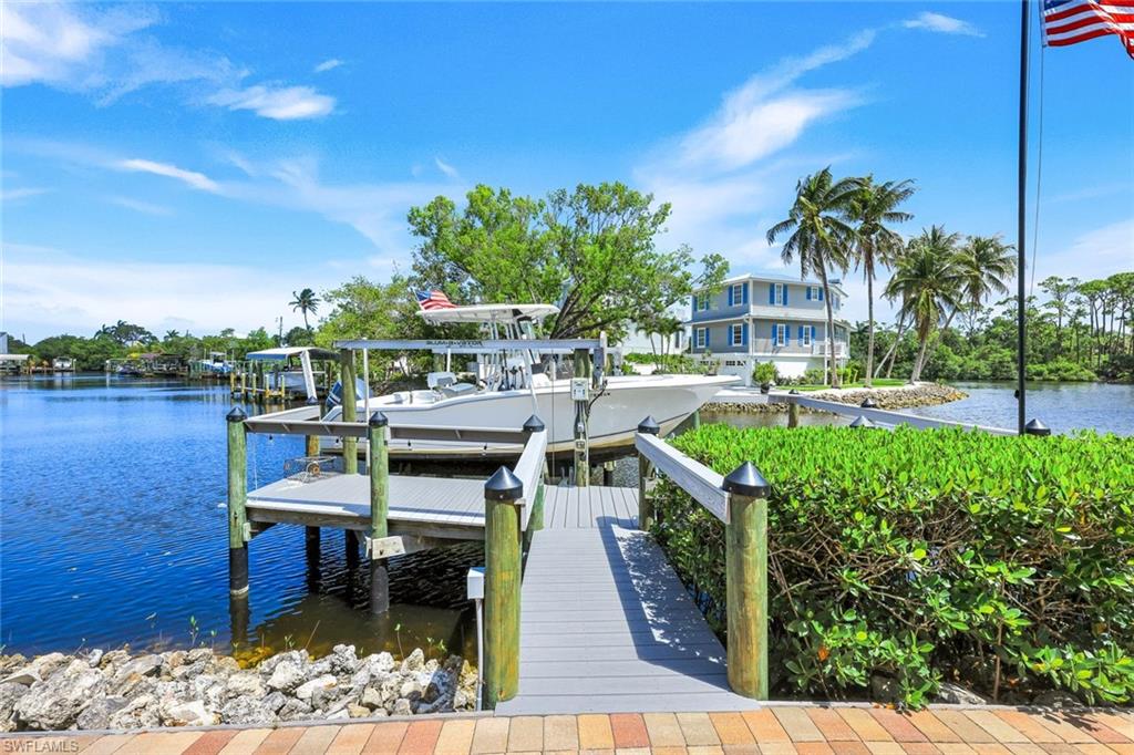 3858 Riviera Circle Bonita Springs, FL 34134 - Photo 44 of 49