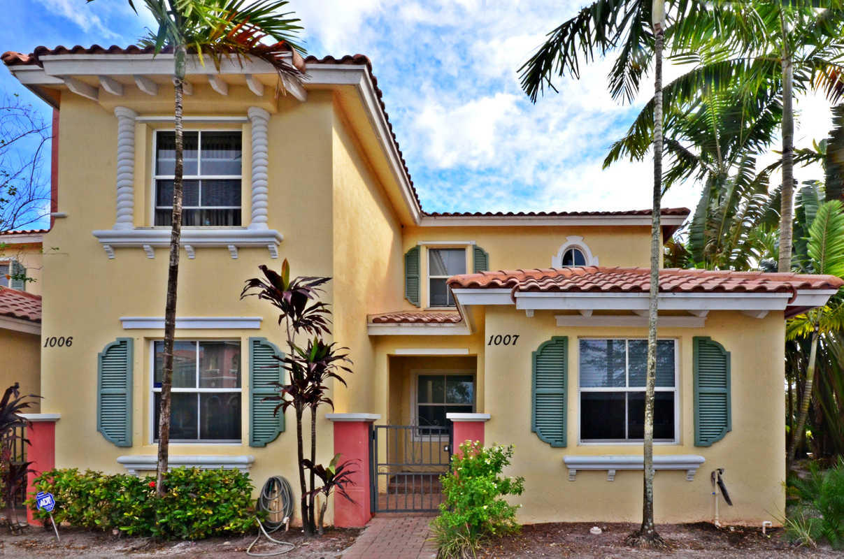 2896 Hidden Hills Road, Unit 1007 West Palm Beach, FL 33411 - Photo 1 of 29 Front