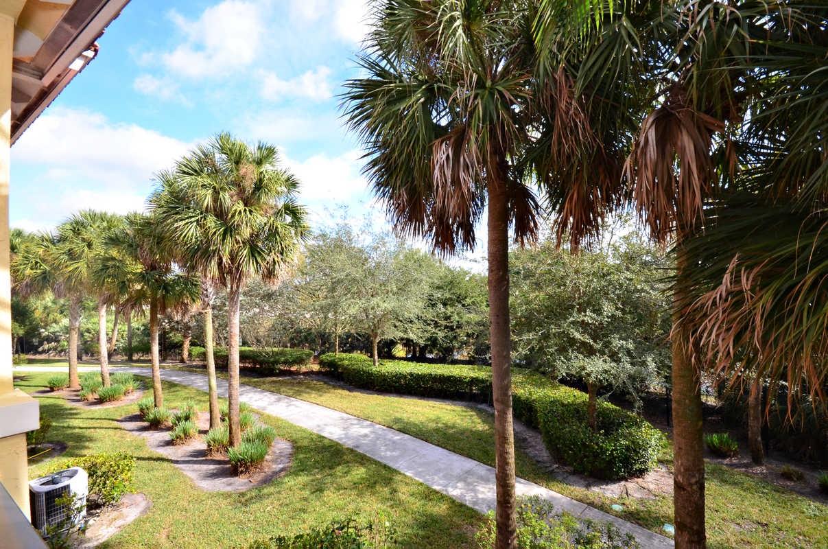 2896 Hidden Hills Road, Unit 1007 West Palm Beach, FL 33411 - Photo 27 of 29 h29