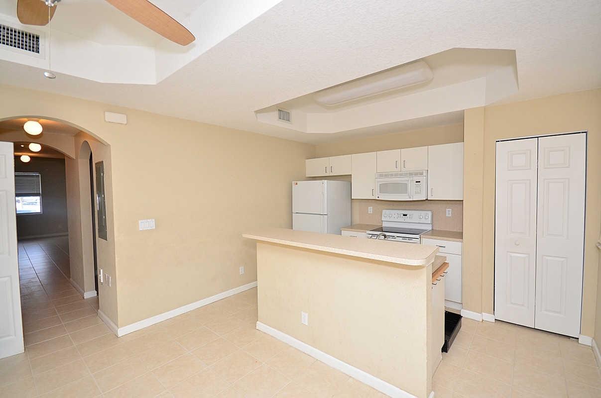 2896 Hidden Hills Road, Unit 1007 West Palm Beach, FL 33411 - Photo 8 of 29 h10