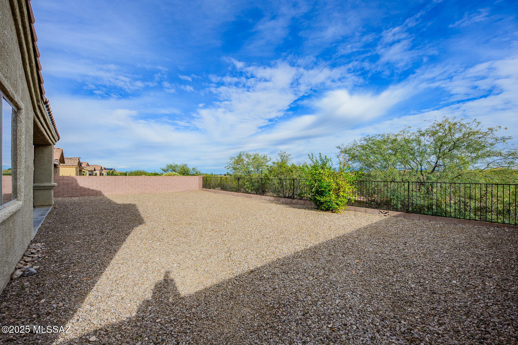 7805 East Treetop Road Tucson, AZ 85756 - Photo 2 of 43