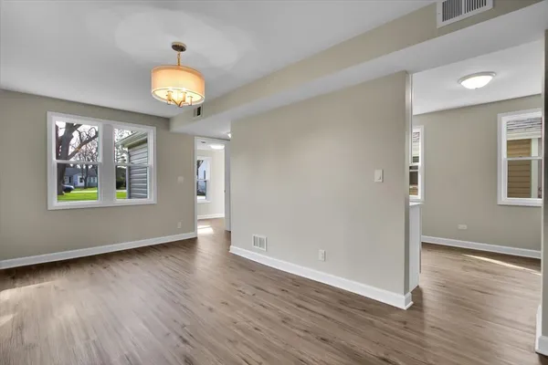 $349,997 | 34 North Greenwood Avenue, Palatine, IL 60074