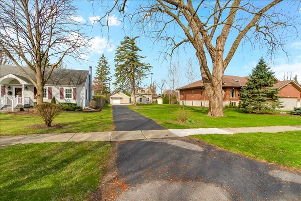 $349,997 | 34 North Greenwood Avenue, Palatine, IL 60074