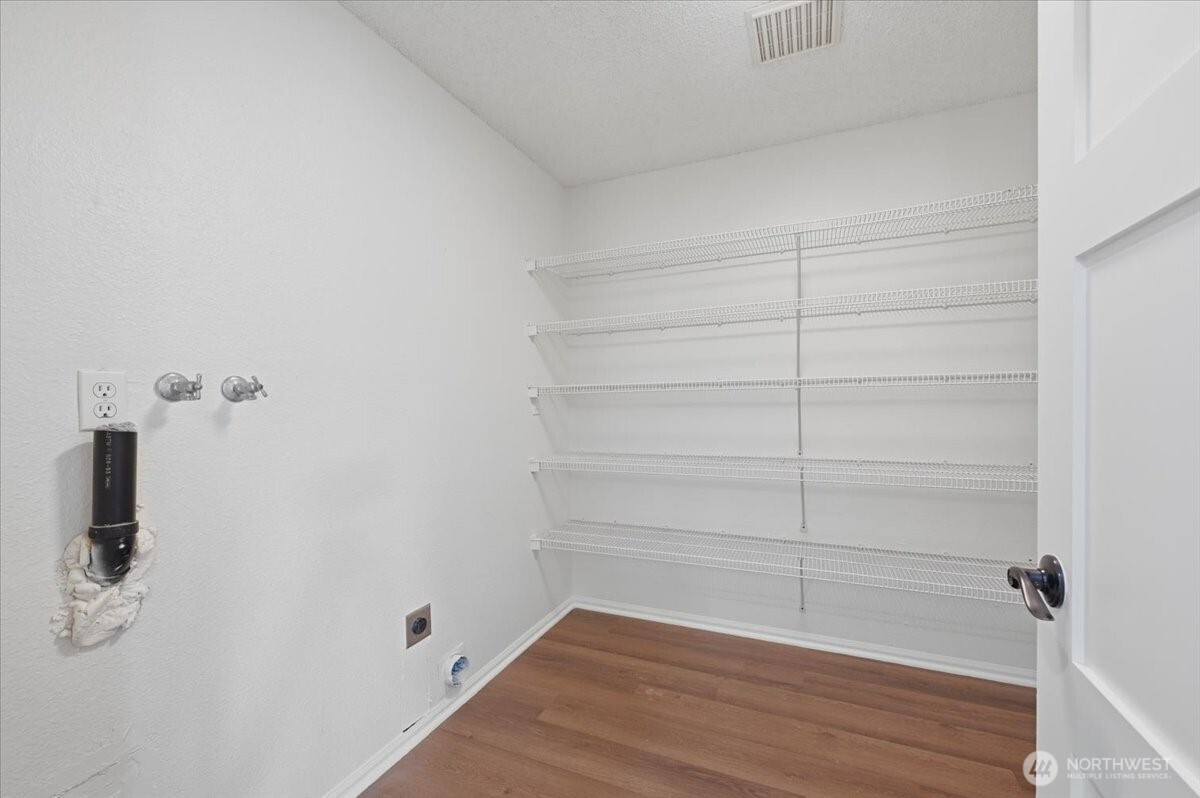 33807 Southeast 55th Street Fall City, WA 98024 - Photo 12 of 28