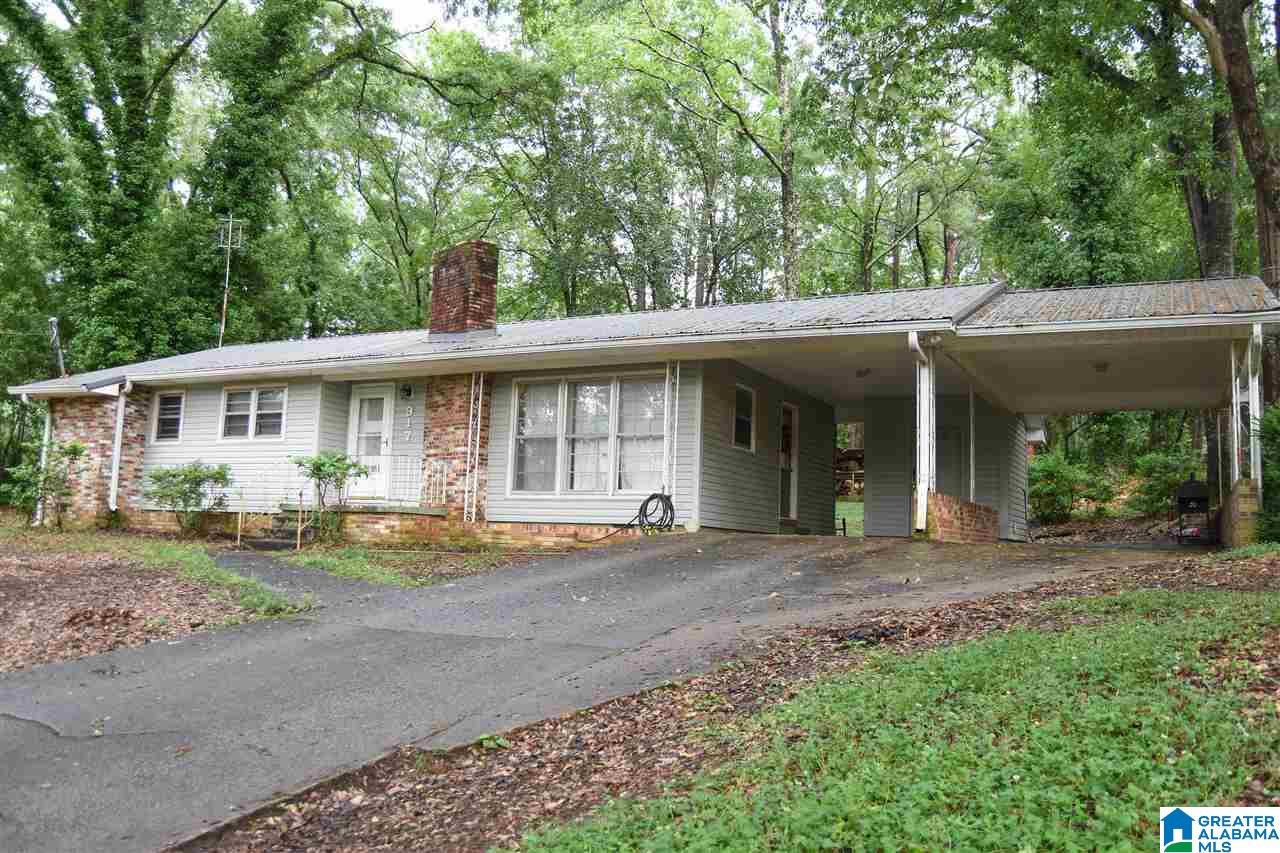 917 Jacksonville Street Weaver, AL 36277 - Photo 3 of 44