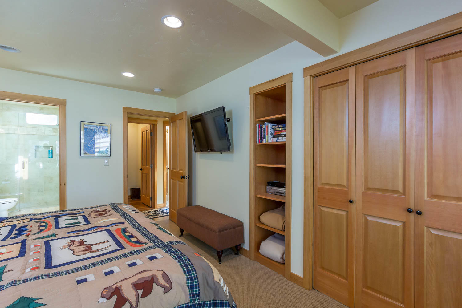 57202 Island Road, Unit 2 MEADOW HOUSES Sunriver, OR 97707 - Photo 13 of 28 2-Meadow-House-4-1-2021-14