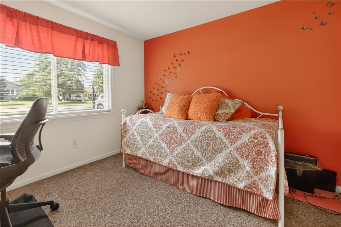 2 Bryn Mawr Road Gates, NY 14624 - Photo 5 of 33 1st-Floor bedroom!