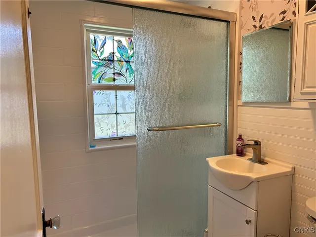 $368,000 | 6572 Lakeshore Road, Cicero, NY 13039