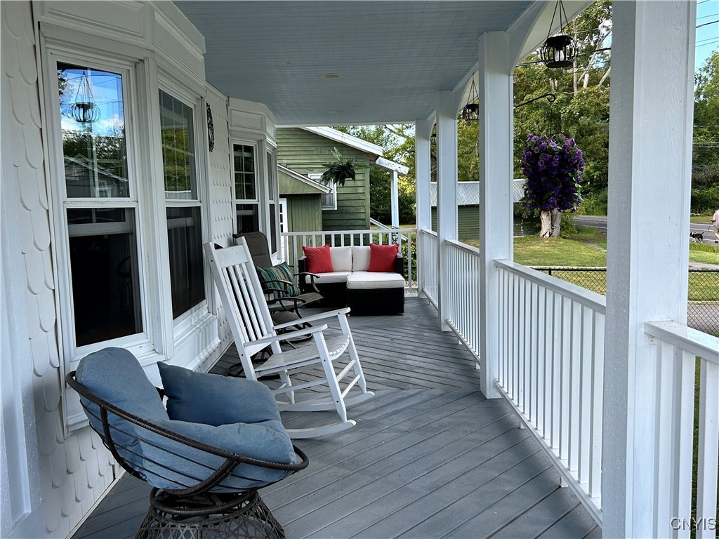 6572 Lakeshore Road Cicero, NY 13039 - Photo 6 of 49