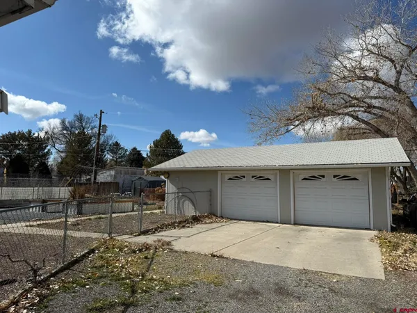 $329,000 | 585 Elizabeth Street, Delta, CO 81416